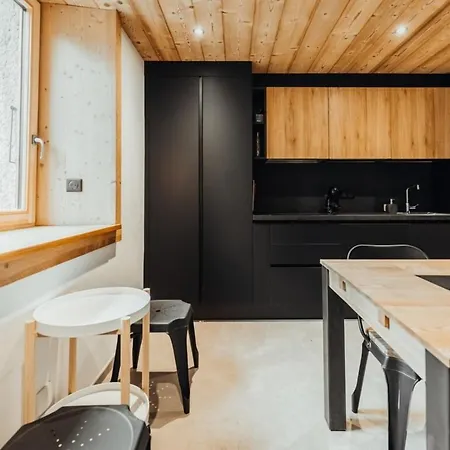 Vouvy Furnished Flat Apartment *